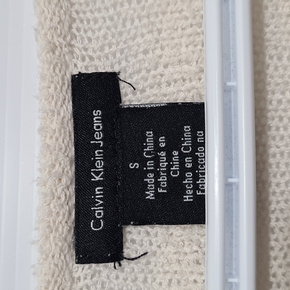 Calvin Klein Jeans  Knit Sweater Size S - Picture 2 of 5
